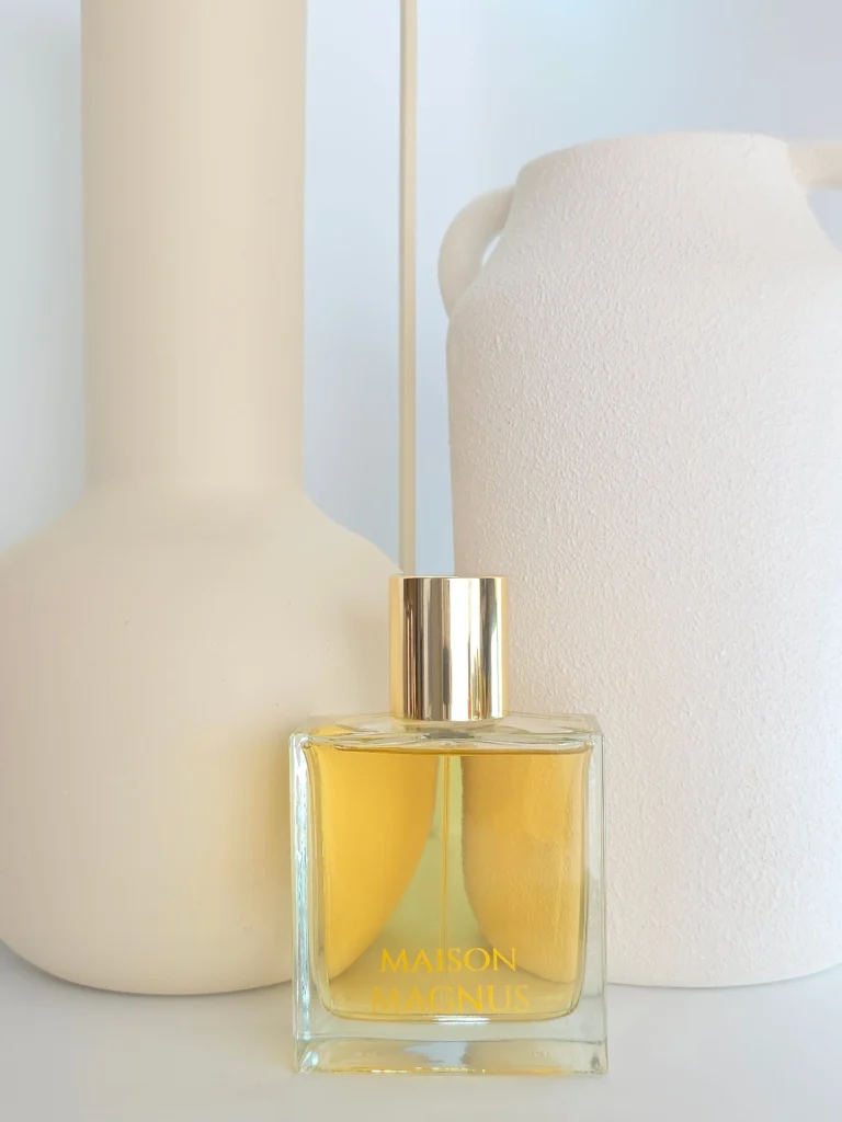 eternel-pour-lui-by-Maison-Magnus-parfum-d'intérieur flacon rechargeable