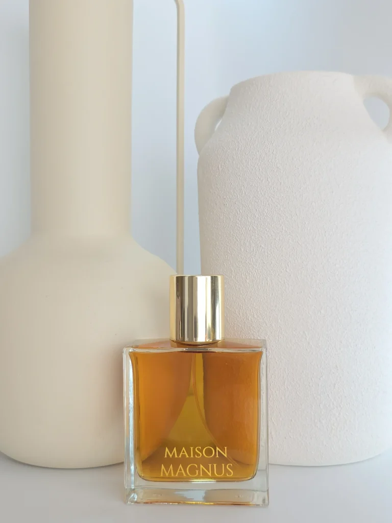 eternelle-pour-elle-by-Maison-Magnus-parfum d'intérieur flacon rechargeable